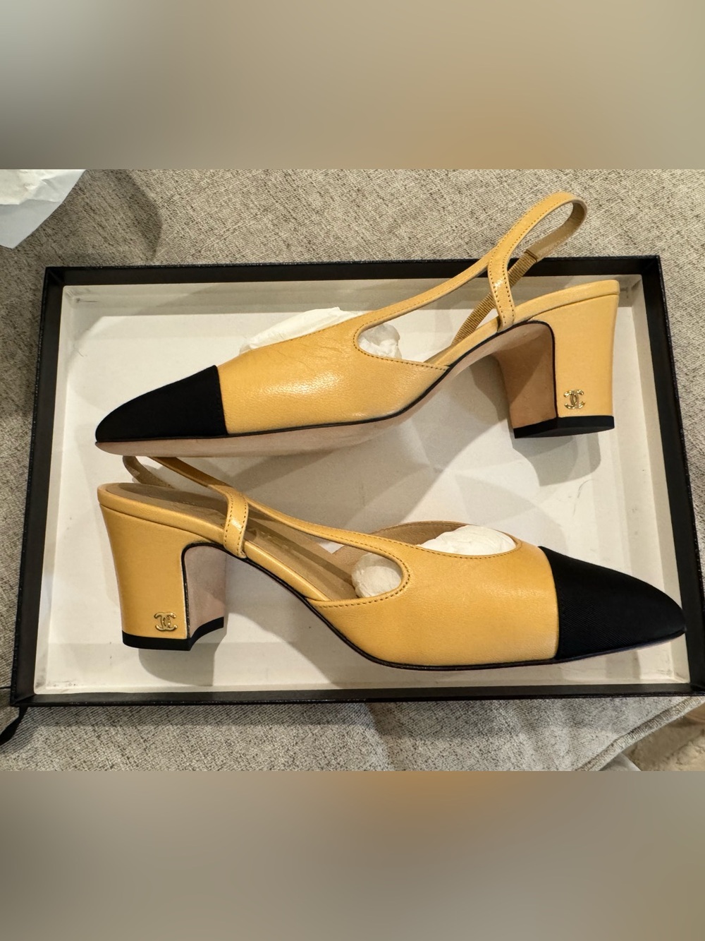 Brand New Chanel Beige Black Slingbacks size 38.5